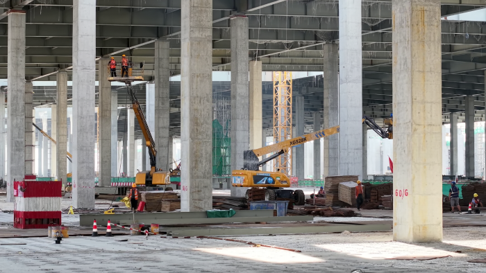 “超级工厂” 大显身手！云顶国际高空作业平台助力合肥新坐标建设