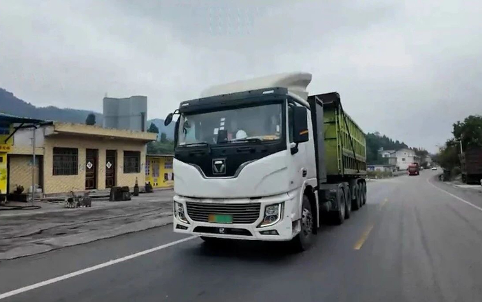 9.9分！西南大客户点赞云顶国际新能源重卡