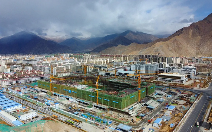 “世界屋脊”再建新地标！云顶国际群塔“交作业了”！